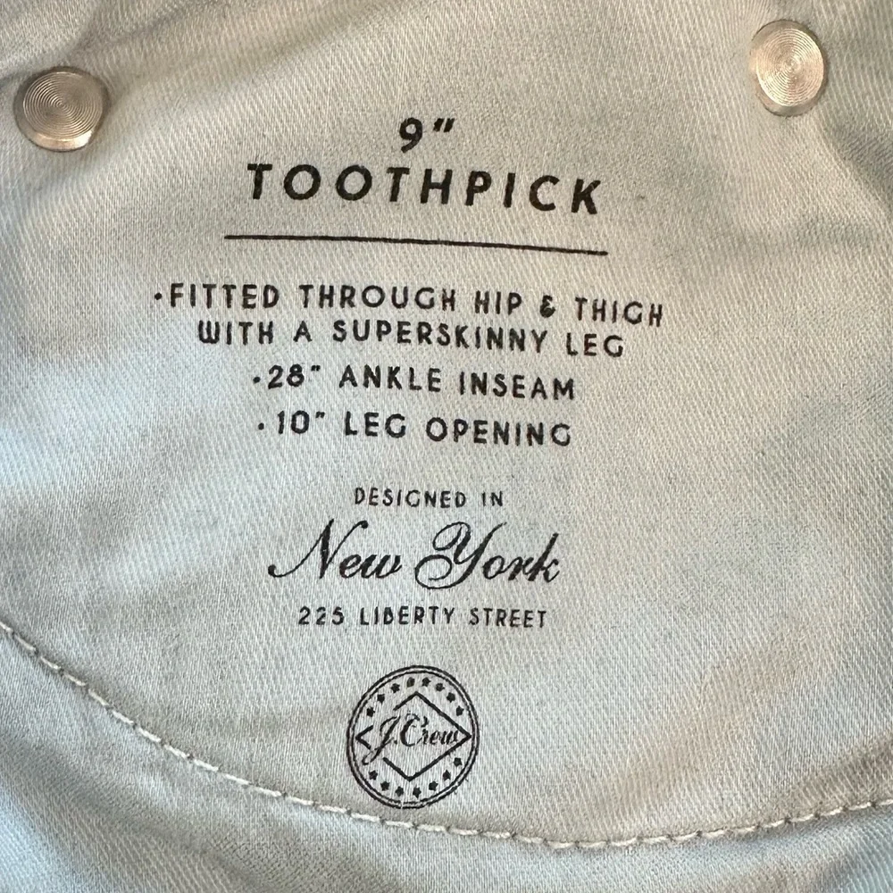 J. Crew Jeans 9” Toothpick Button Fly Raw Hem Medium Blue Denim Women’s Size 28
